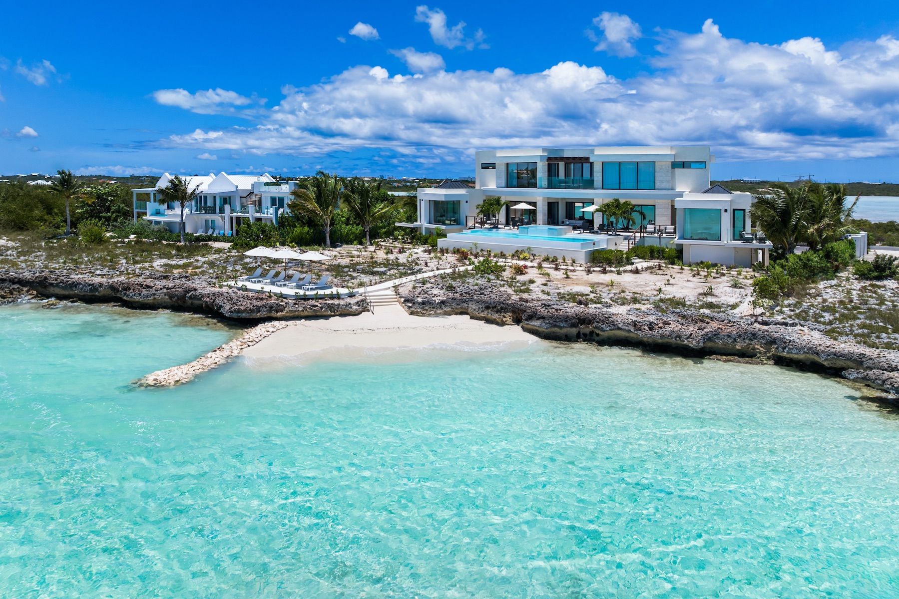 Love Song villa photo.